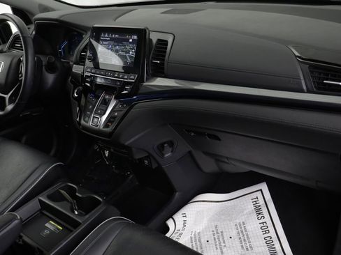 Used 2024 Honda Odyssey Elite image 21