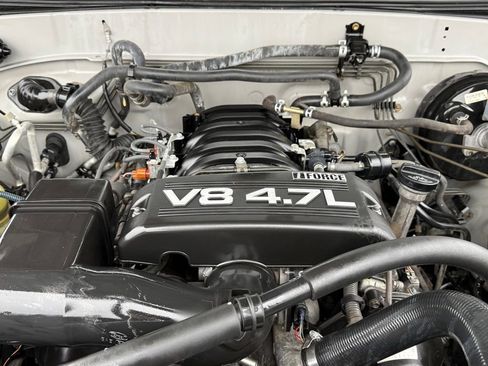 Used 2006 Toyota Sequoia SR5 RWD image 29