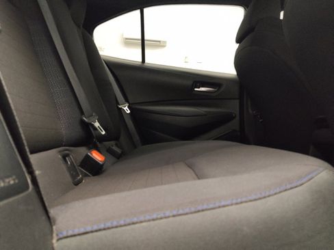 Used 2022 Toyota Corolla SE w/ Carpet Mat Package (TMS) FWD image 19