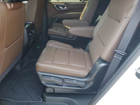 Certified 2023 Chevrolet Tahoe High Country w/ Premium Package AWD/4WD image 14