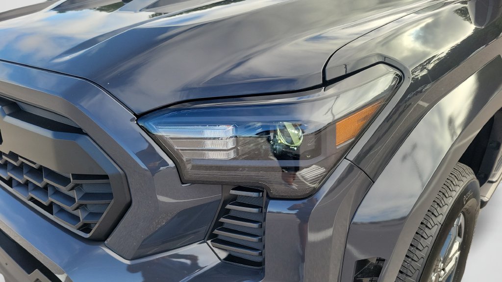 Certified 2025 Toyota Tacoma TRD Sport RWD image 25