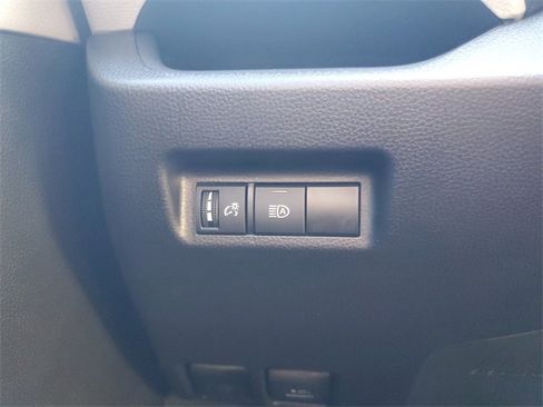 Used 2024 Toyota RAV4 XLE image 30