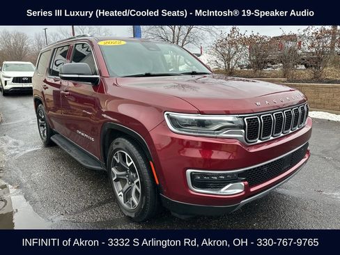 Used 2023 Jeep Wagoneer Series III w/ Preferred Equipment Group AWD/4WD image 17