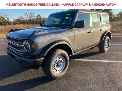 New 2025 Ford Bronco Base image 3