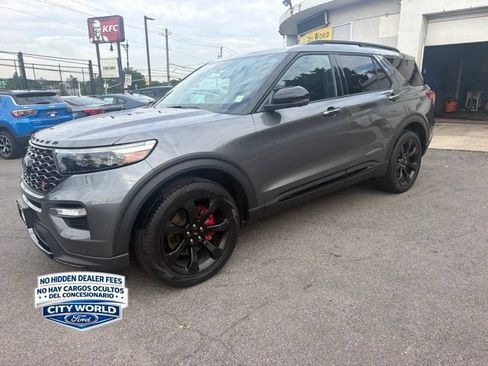 Certified 2023 Ford Explorer ST w/ Equipment Group 401A AWD/4WD image 3