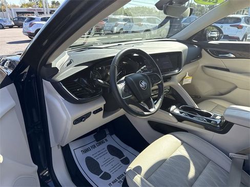 Used 2021 Buick Envision Avenir w/ Technology Package II image 10