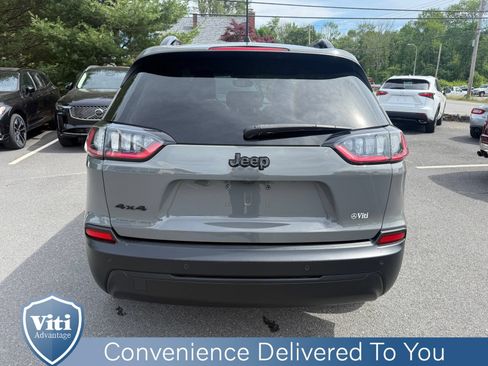 Used 2023 Jeep Cherokee Altitude Lux AWD/4WD image 7
