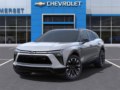 New 2025 Chevrolet Blazer EV RS image 6