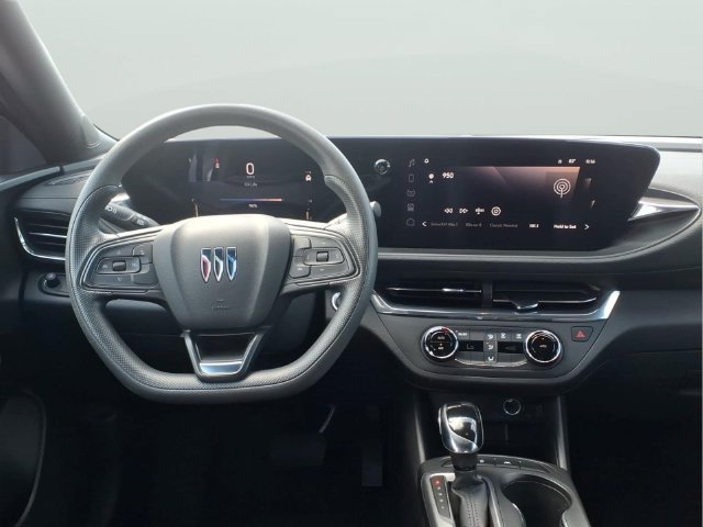 Used 2026 Buick Envista Preferred FWD image 10