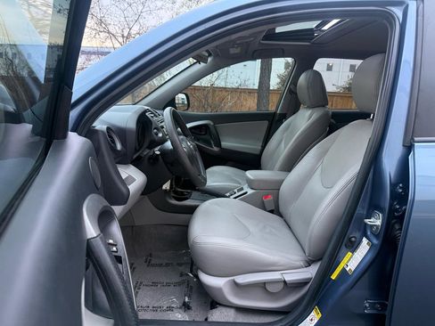 Used 2012 Toyota RAV4 FWD w/ Upgrade Value Pkg image 14