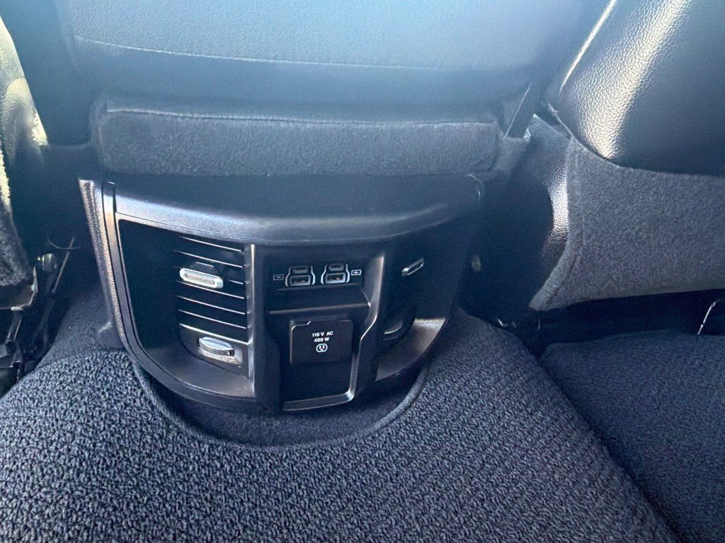 Used 2024 RAM 2500 Laramie w/ Safety Group AWD/4WD image 32