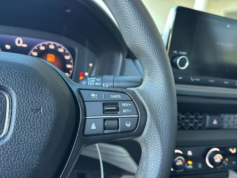 Used 2023 Honda Accord LX image 19