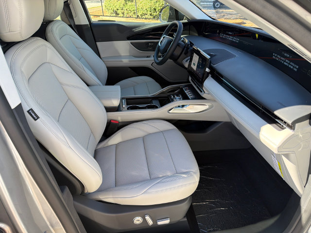 New 2026 Lincoln Nautilus Premier w/ Equipment Group 102A AWD/4WD image 14