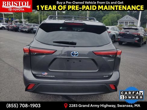 Used 2023 Toyota Highlander XLE AWD/4WD image 6