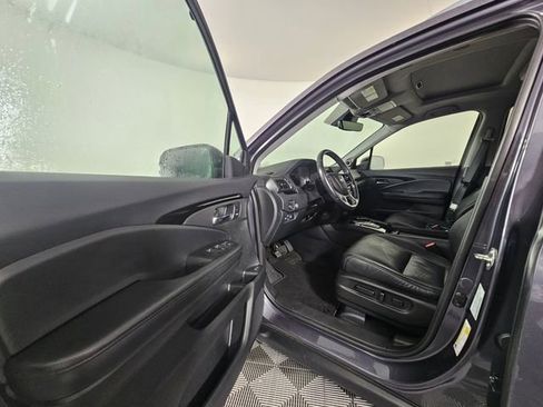 Used 2021 Honda Pilot Touring image 23