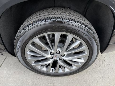 Used 2025 Buick Enclave Avenir w/ Super Cruise Package image 56