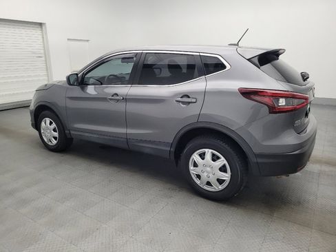 Used 2020 Nissan Rogue Sport S image 3