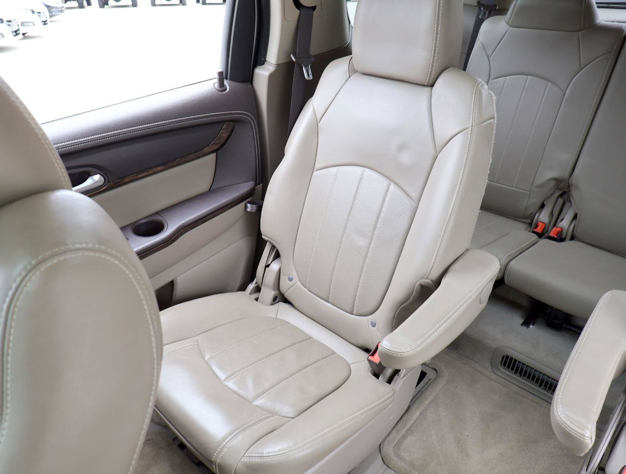 Used 2015 GMC Acadia Denali FWD image 46