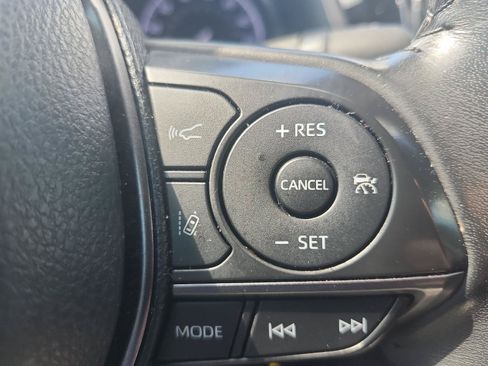 Used 2023 Toyota Camry SE FWD image 23
