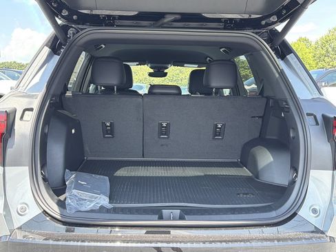 New 2026 GMC Terrain AT4 w/ Convenience Package III AWD/4WD image 17