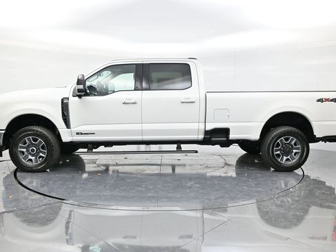 New 2026 Ford F250 Lariat w/ Lariat Ultimate Package image 8
