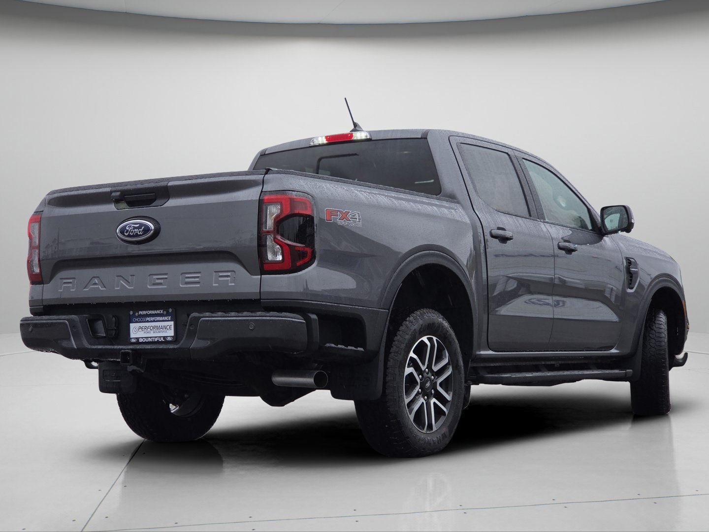 Used 2025 Ford Ranger Lariat w/ FX4 Off-Road Package AWD/4WD image 22