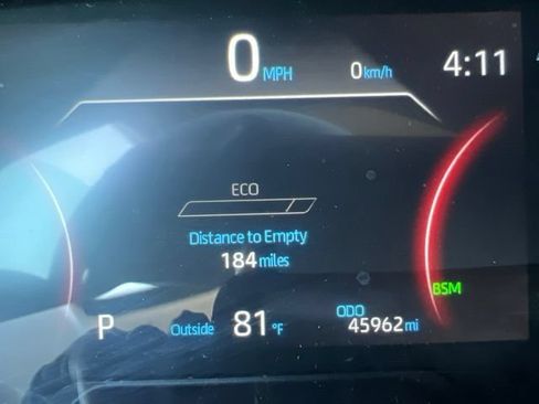 Used 2025 Toyota RAV4 XLE FWD image 15