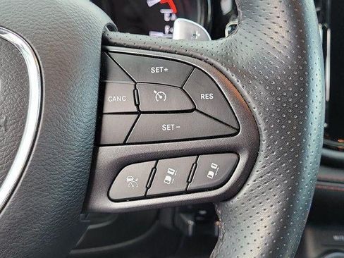 Used 2023 Dodge Durango GT RWD image 18