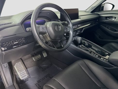 Used 2023 Honda Accord Sport image 23