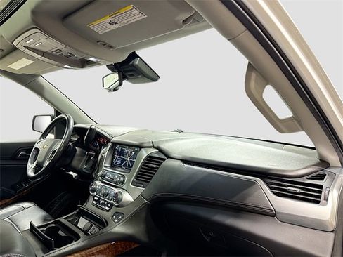 Used 2020 Chevrolet Tahoe Premier image 35