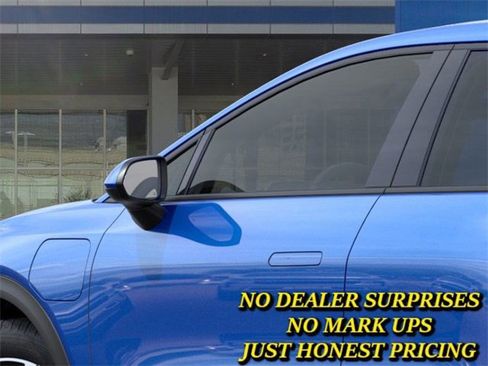 New 2026 Chevrolet Equinox EV LT image 12