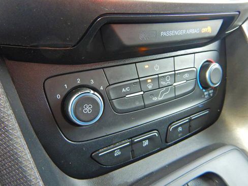 Used 2019 Ford Transit Connect XL image 24