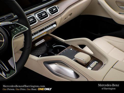 New 2026 Mercedes-Benz GLS 450 4MATIC image 13