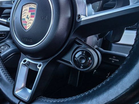 Used 2017 Porsche 911 Carrera 4S AWD/4WD image 42