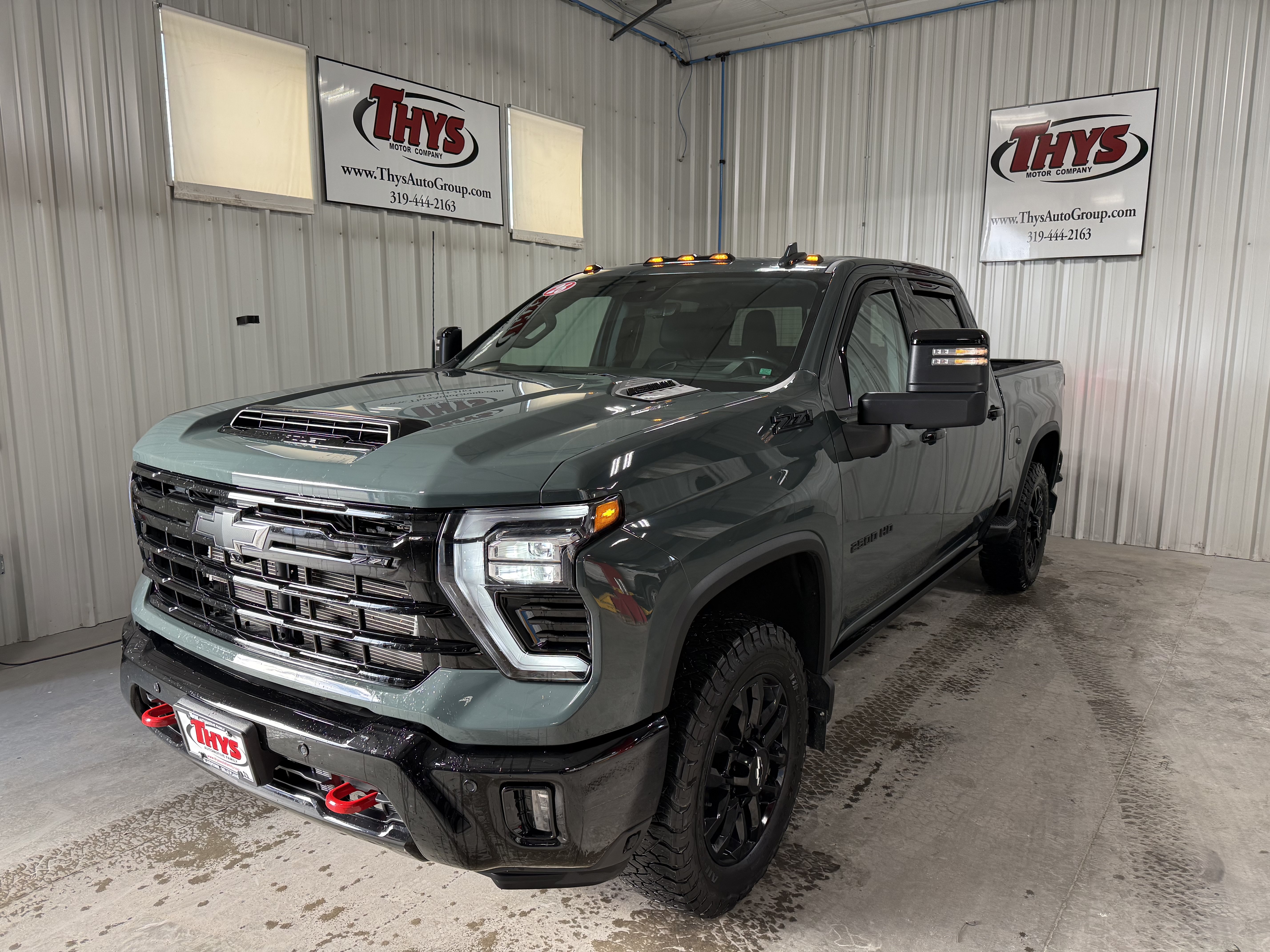 Used 2026 Chevrolet Silverado 2500 LTZ w/ LTZ Plus Package AWD/4WD image 13