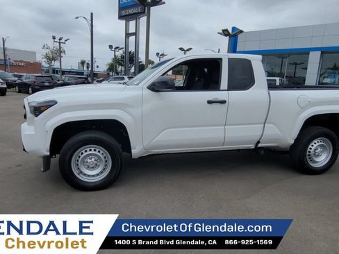 Used 2025 Toyota Tacoma SR RWD image 5