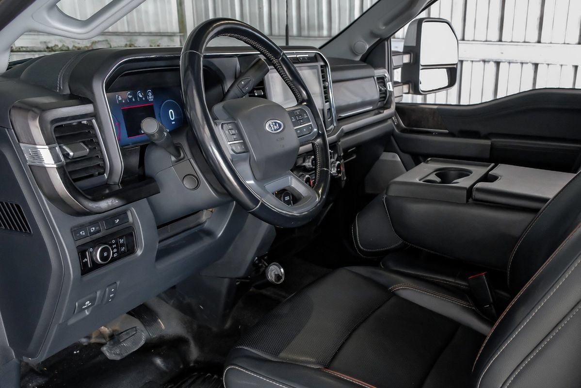 Used 2023 Ford F350 Lariat w/ FX4 Off-Road Package AWD/4WD image 14