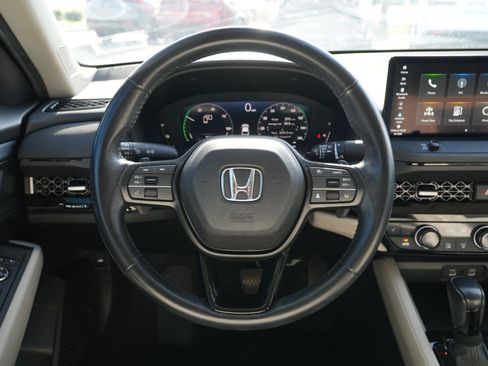 Used 2024 Honda Accord EX-L image 21