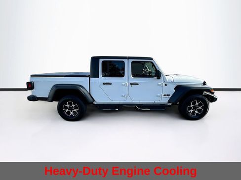 Used 2022 Jeep Gladiator Sport w/ Trailer Tow Package image 12