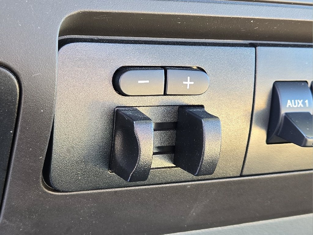 Used 2016 Ford F250 XL w/ Power Equipment Group AWD/4WD image 26