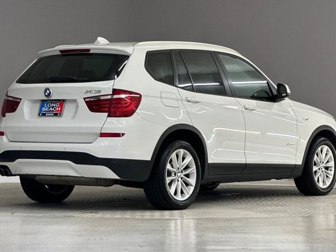 Used 2017 BMW X3 sDrive28i RWD image 9