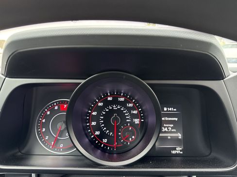 Certified 2023 Hyundai Elantra SEL FWD image 16