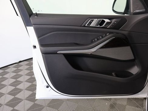 Used 2026 BMW X5 sDrive40i w/ Premium Package RWD image 7