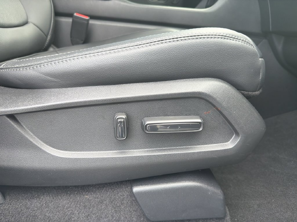 Certified 2025 Honda Pilot EX-L image 41