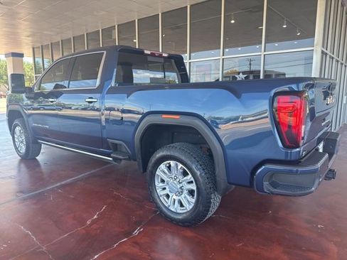 Used 2023 GMC Sierra 2500 Denali w/ Denali Ultimate Package AWD/4WD image 6