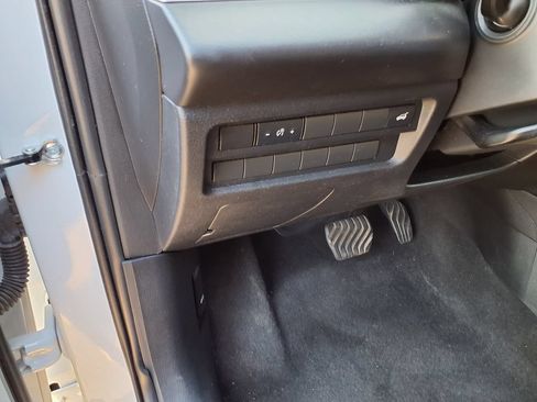 Used 2022 Mitsubishi Outlander SEL AWD/4WD image 22
