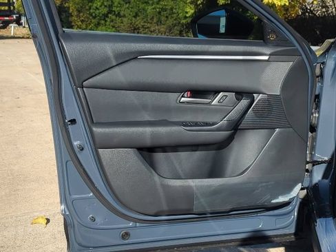 Used 2026 MAZDA CX-50 Meridian Edition w/ Cargo Package AWD/4WD image 14