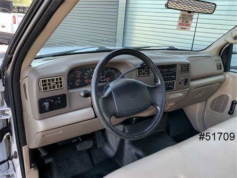 Used 2001 Ford F350 XL image 21