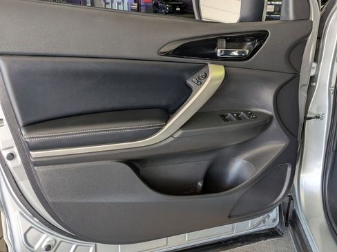 Used 2025 Mitsubishi Eclipse Cross SE AWD/4WD image 11