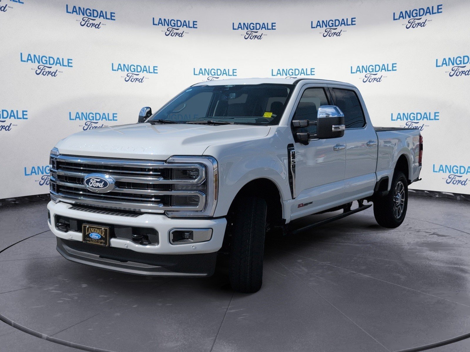 New 2027 Ford F250 Platinum w/ Platinum Plus Package AWD/4WD image 11